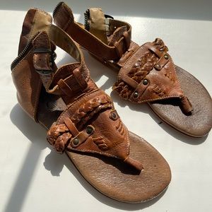 Roan sandals